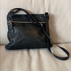 Margot black leather crossbody